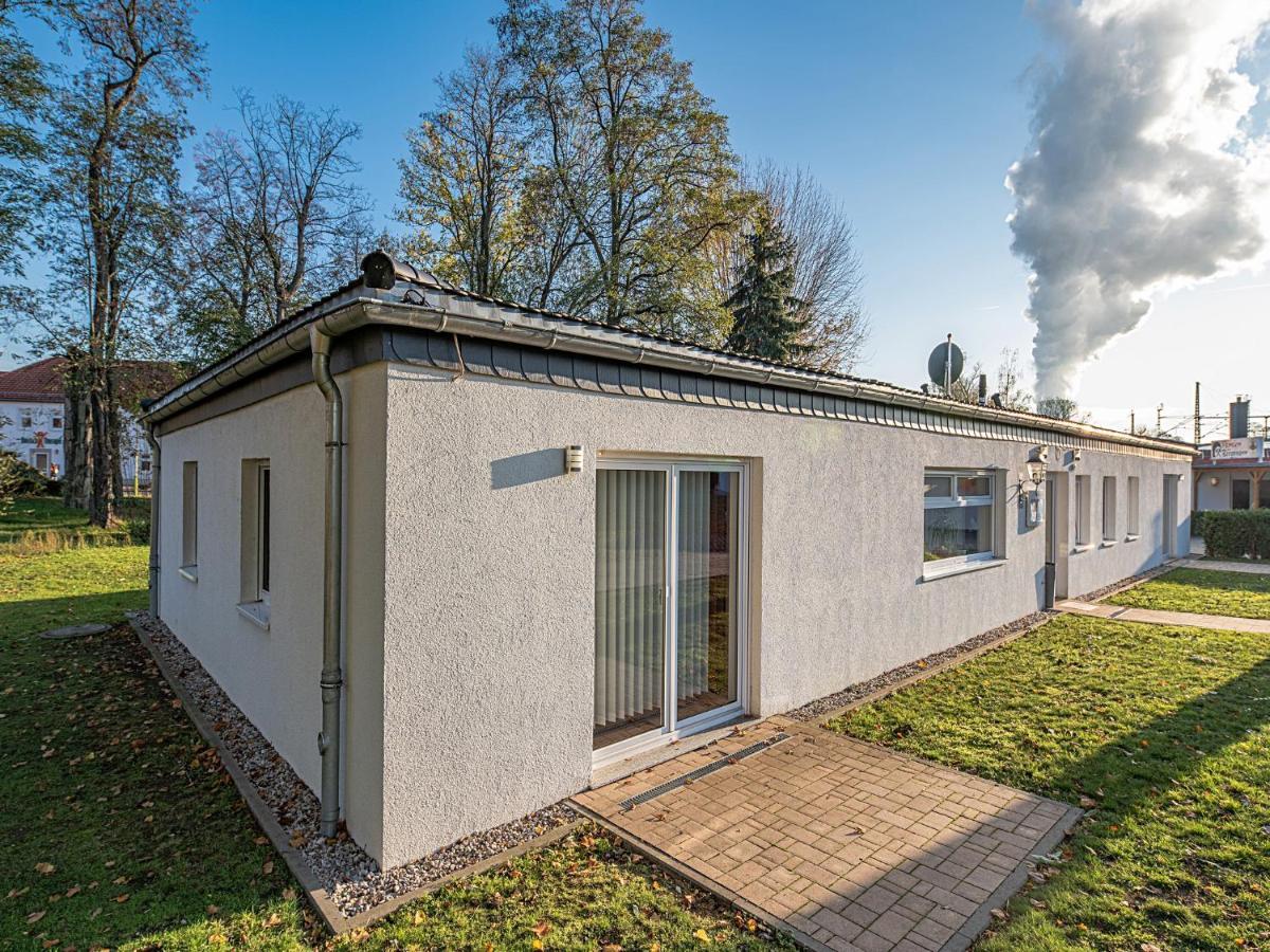 Pension Zum Bergmann Böhlen Kültér fotó